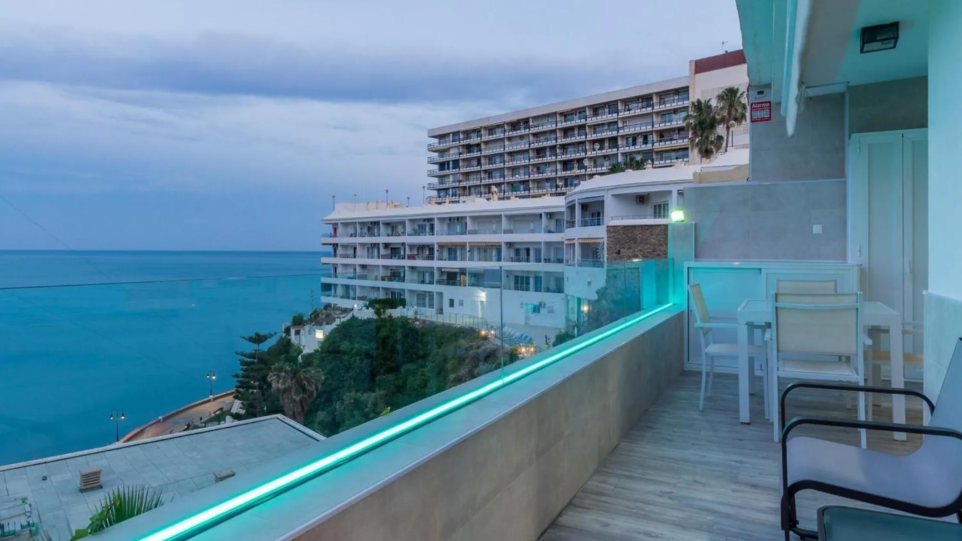 Beachside Apartment In Torremolinos
